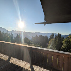 große Terrasse Tischtennis für große Gruppen Familien Firmen