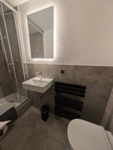 neues Bad modern sauber Ferienhaus Obersalzberg Berchtesgaden