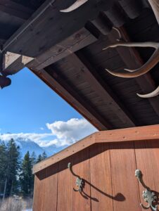 großzügiger Balkon Alm Ferienhaus Berchtesgaden Obersalzberg